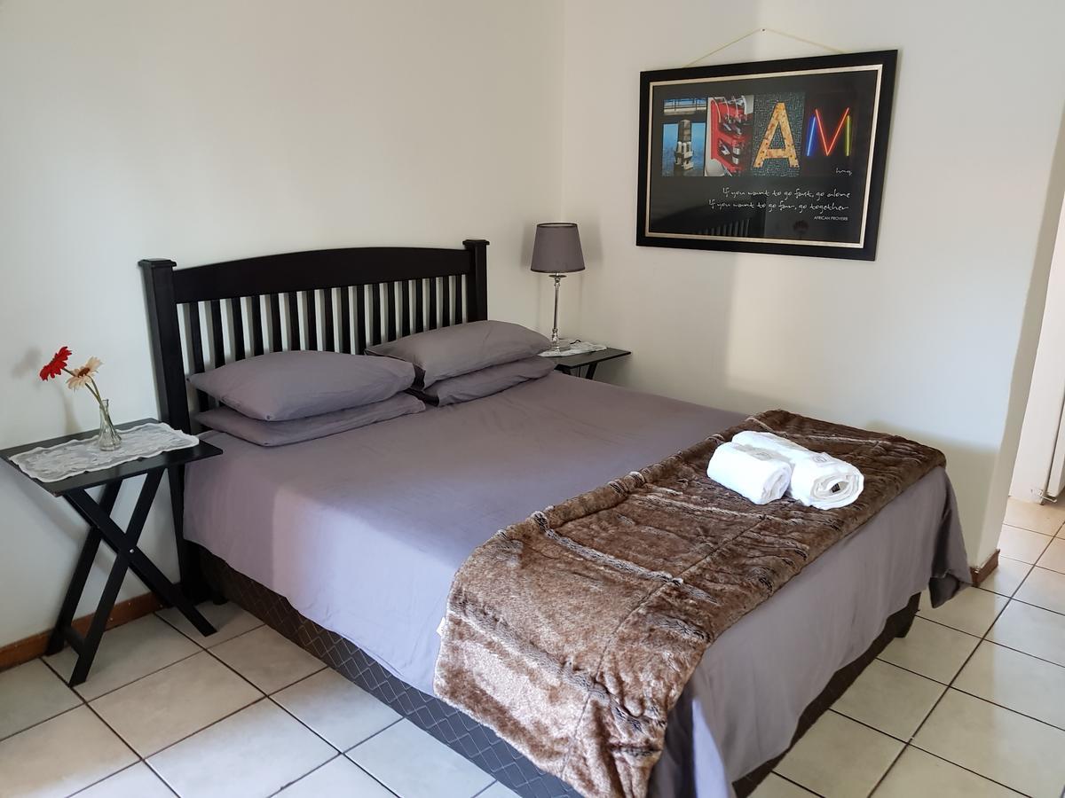 Kgosi Lodge Kimberley Zewnętrze zdjęcie