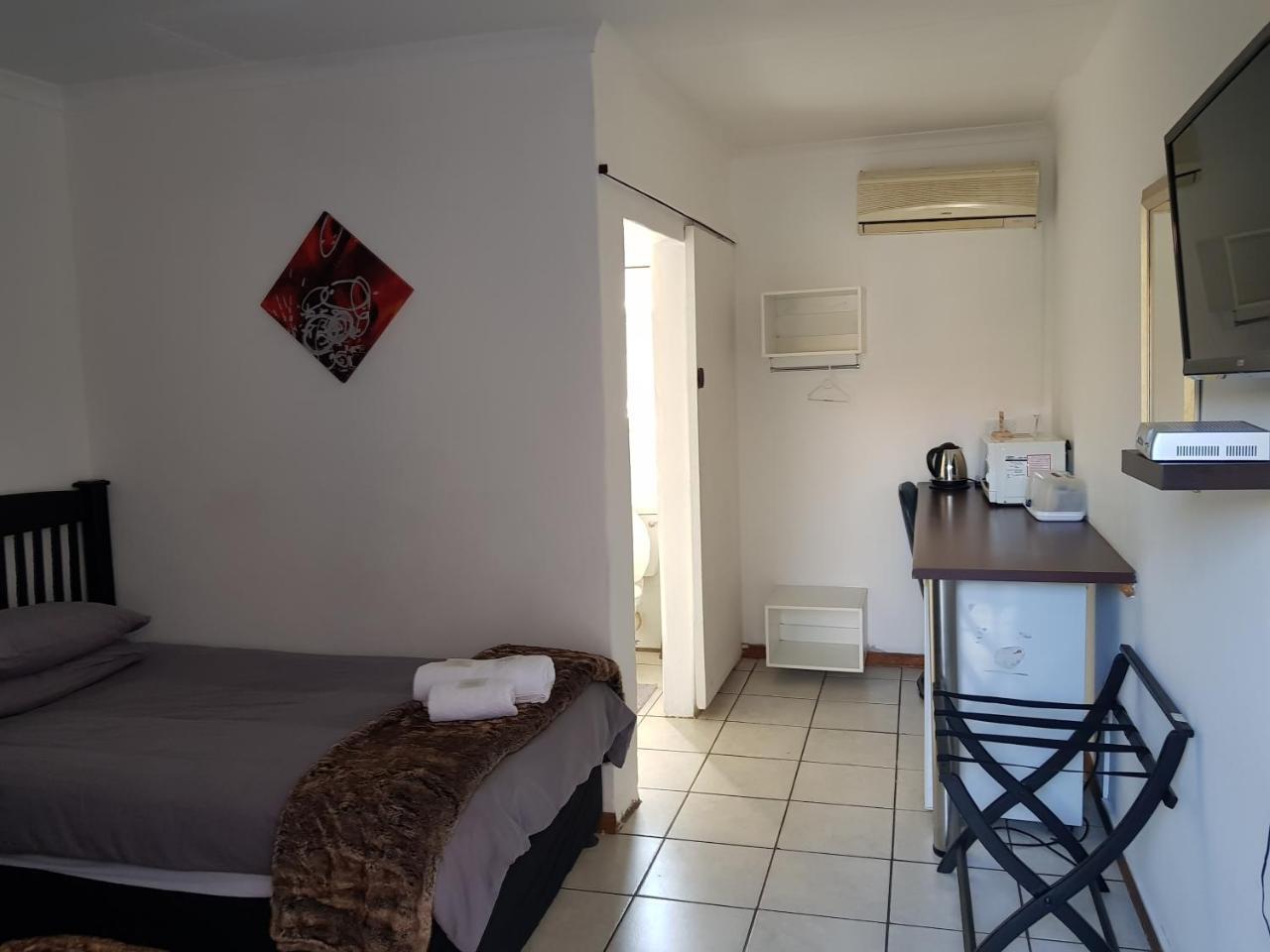Kgosi Lodge Kimberley Zewnętrze zdjęcie